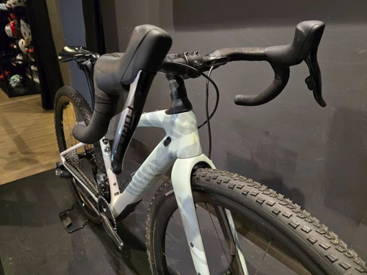 Bicicleta Seminova Diverge Tamanho 49 Specialized